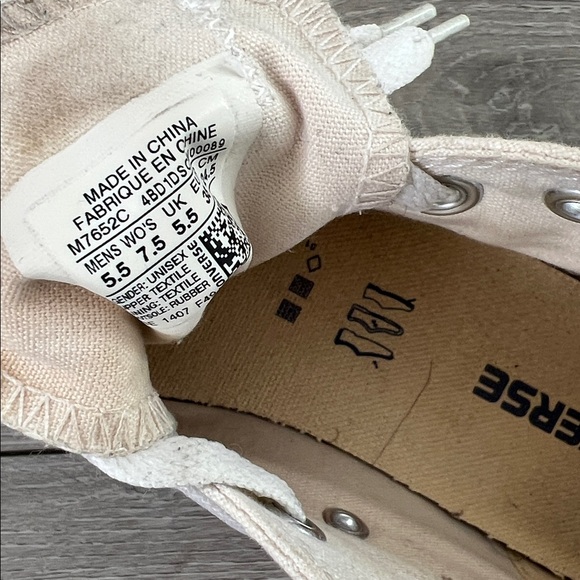 Converse Low Cut - Picture 3 of 4